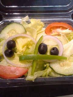 A picture of Traditional Garden Salad.