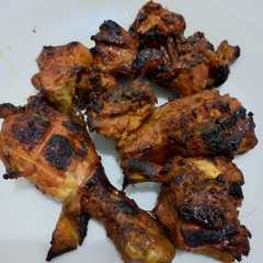 A picture of Ayam bakar ala resto bisa pakai teflon.