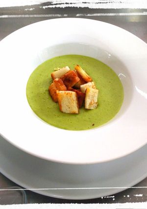 Una foto de Sopa Crema de Arvejas