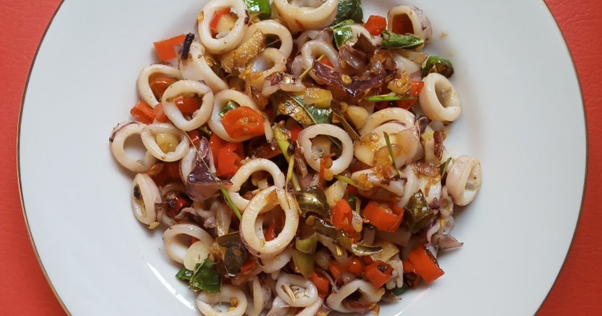 Cumi sambal matah
