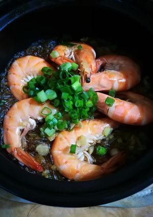 鮮蝦粉絲煲 的食譜成品照片