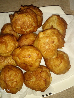 A picture of Coconut puff puff.