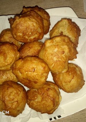 A picture of Coconut puff puff.
