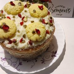 A picture of Women's Day Special Vanilla Rasmalai Cake.
