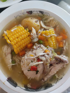 Una foto de Sopas de pollo
