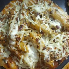 A picture of Domino's style pasta pizza.