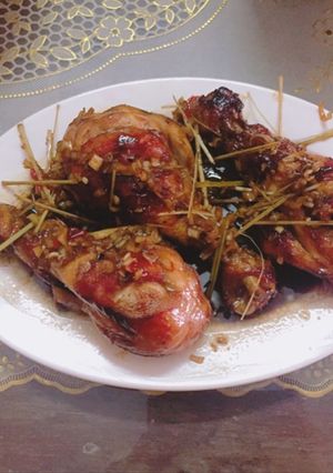 Hình của món Gà rim mật ong.