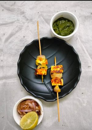 A picture of Paneer tikka (dry).