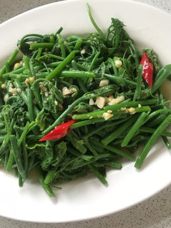 超簡單下飯-蒜香熱炒龍鬚菜 的食譜成品照片