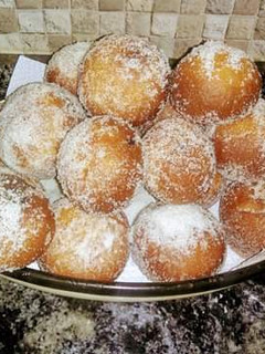 Una foto de Bolas de fraile 😋👌