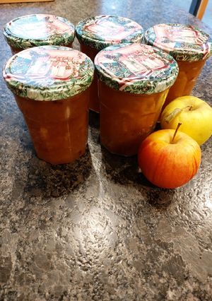 Une photo de Confiture Pomme Vanille Cannelle