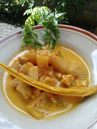 Cara Gampang Menyiapkan Resep Gulai kikil yang Lezat Sekali