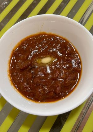 A picture of Rajma masala.