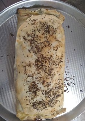 Una foto de Pastel de brócoli y coliflor 🥦🫑🍅🧅