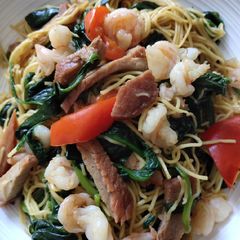 A picture of Spinach Noodle.