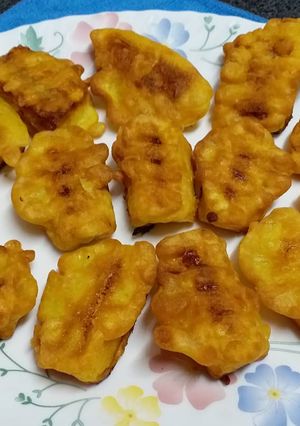 A picture of Kerala Style Banana Fritters.