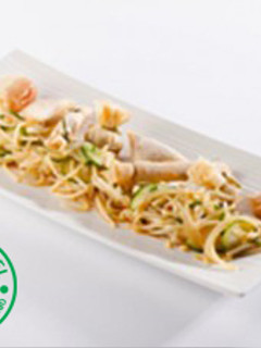 A picture of Spicy Oriental Chicken Snacks salad.