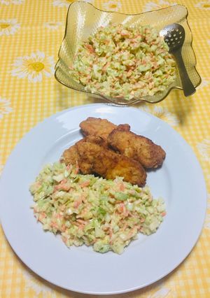 Una foto de Ensalada de Repollo (col) y Zanahoria al estilo KfC