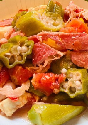 A picture of Okra with Bacon 🥓.