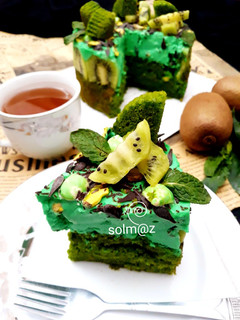 عکسی از دستور چیز کیک پنیری با پایه کیک اسفناج solm@z