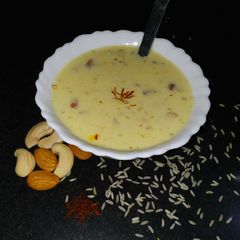 A picture of Dryfruit kesar phirni (Raj Bhog flavoured).
