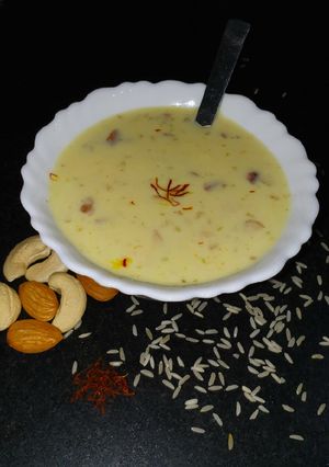 A picture of Dryfruit kesar phirni (Raj Bhog flavoured).