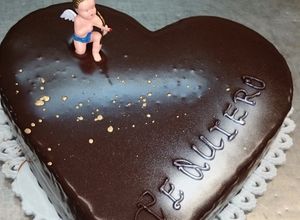 Una foto de Tarta de chocolate para san valentin