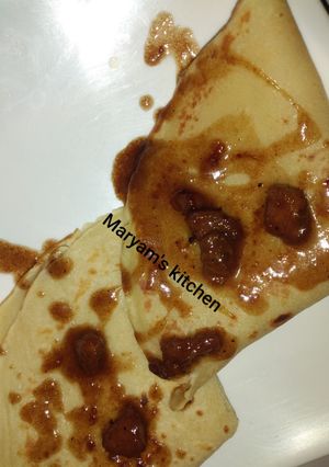 A picture of Crepes with chocolate caramel bananas.