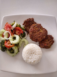 Una foto de Tortas de carne molida