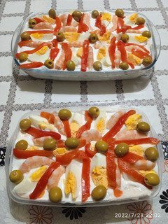 Una foto de Ensaladilla rusa con lactonesa