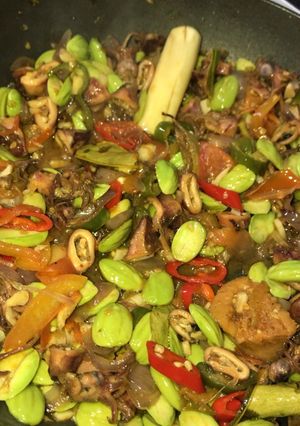 Foto resep Oseng cumi asin pete