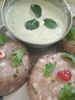 ராகி சேமியா இட்லி (Raagi semiya idli recipe in tamil) செய்முறை முக்கிய புகைப்படம்
