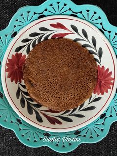 રાગી ગોળના ગળ્યા ચીલા(Ragi Jaggery's sweet chila recipe in gujarati) રેસીપી મુખ્ય ફોટો