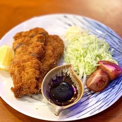 A picture of Tonkatsu (Japanese style fried pork cutlet).
