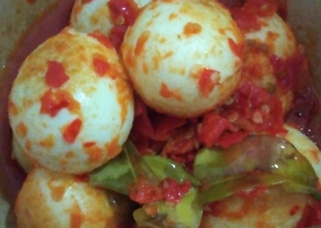 Telur ayam balado daun jeruk