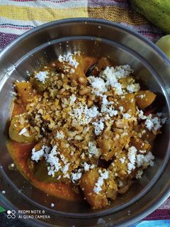 কুমড়ো ছক্কা(kumror chakka recipe in Bengali) রেসিপির প্রধান ছবি