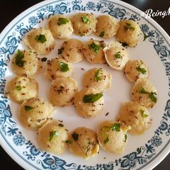 A picture of Quinoa Mini Idlis.
