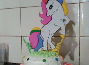 Una foto de Torta de cumpleaños.😍
