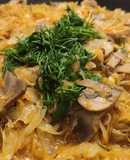 Капуста тушёная с шампиньонами