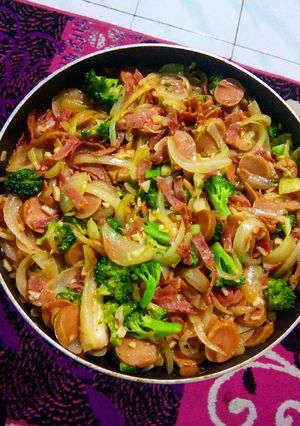 Foto resep Toping pizza "meat lover" homemade