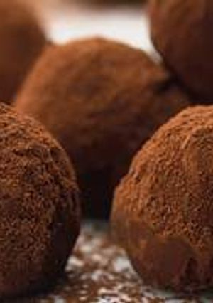 Una foto de Trufas de Cardamomo y Chocolate