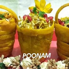 A picture of Chaat Bucket.