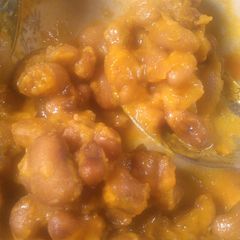 A picture of Mashed fresh beans.