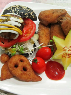 黑色漢堡麵包 的食譜成品照片