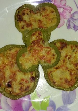 A picture of Sliced  Stuffed capsicum.