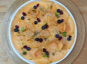 Une photo de 🍈 Carpaccio de Melon au Thym