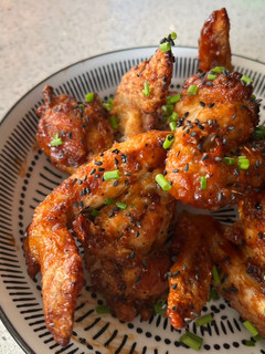 Una foto de Alitas de pollo bbq en AirFryer