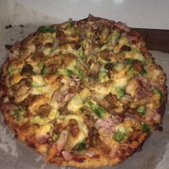 A picture of Chicken Bacon Avo Pizza.