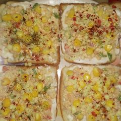 A picture of Bread pizza.
