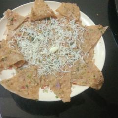 A picture of Sun flower paratha.